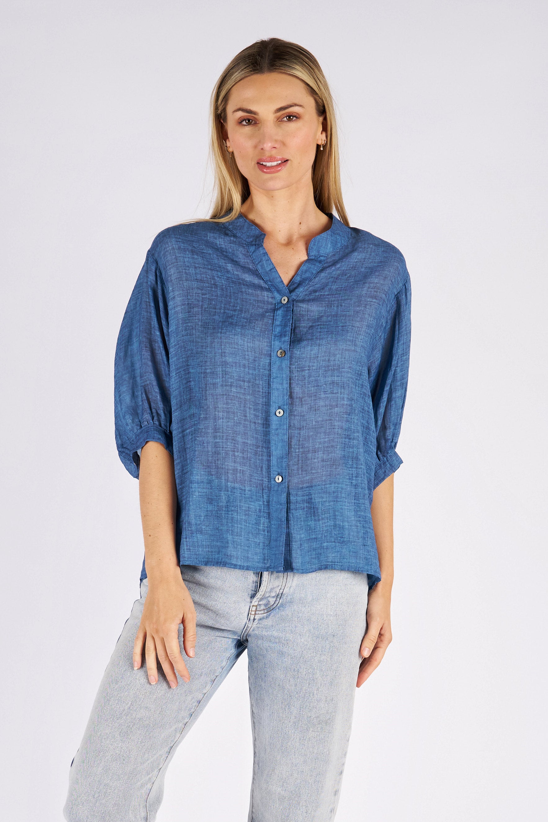 Aurora Linen Shirt – Saskia Home Gifts You