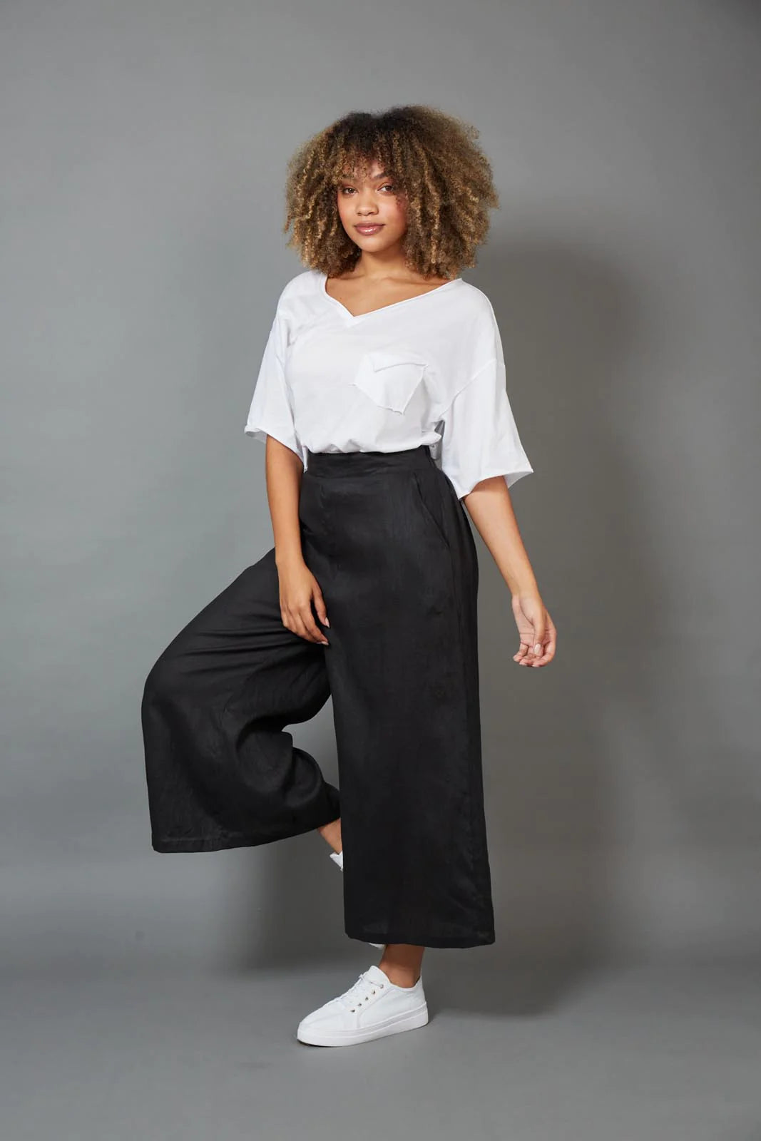 Studio Crop Pant - Ebony